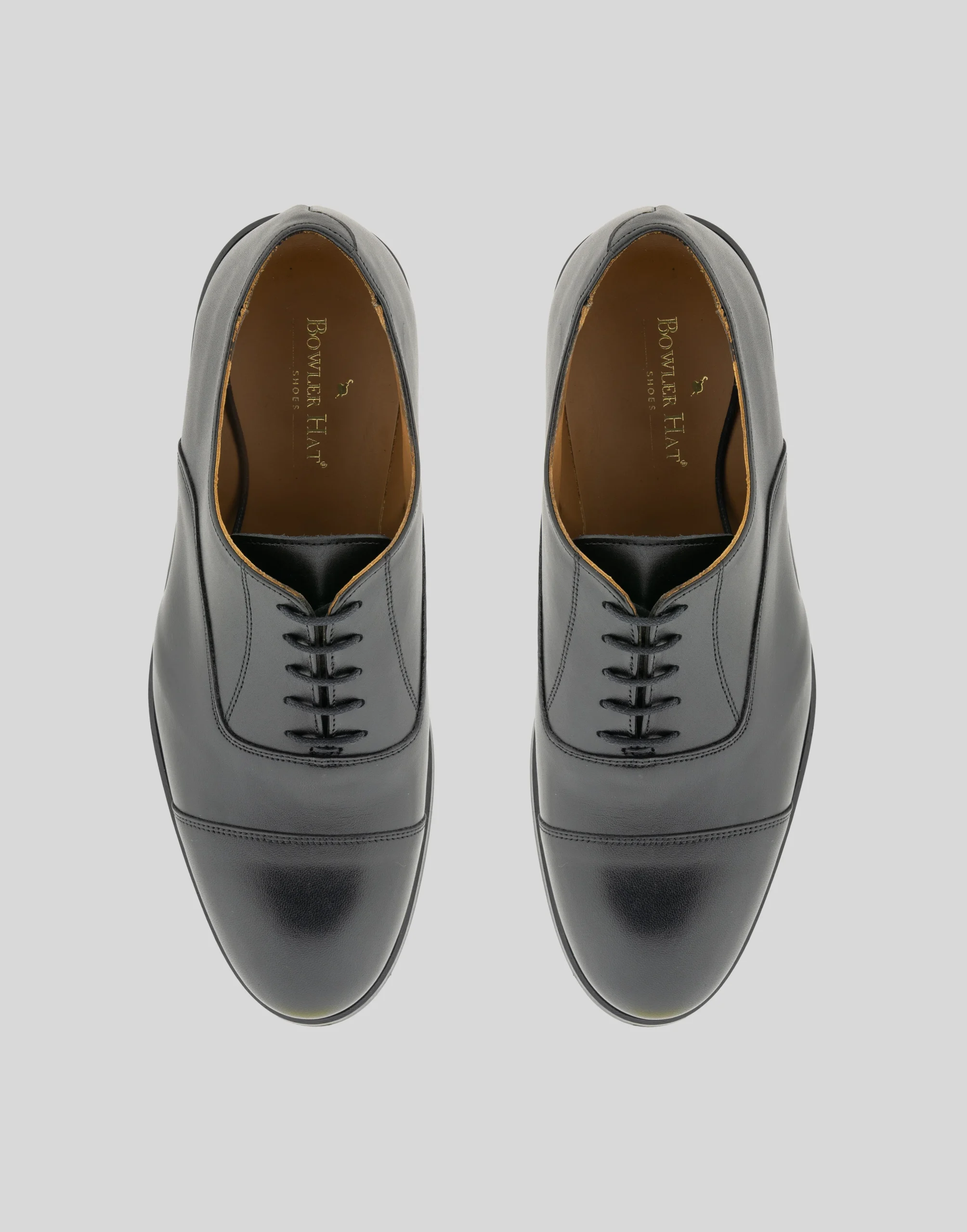 Zapato negro liso cordón. - Imagen 7