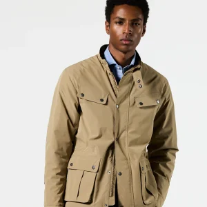 Parka beige cuatro bolsillos