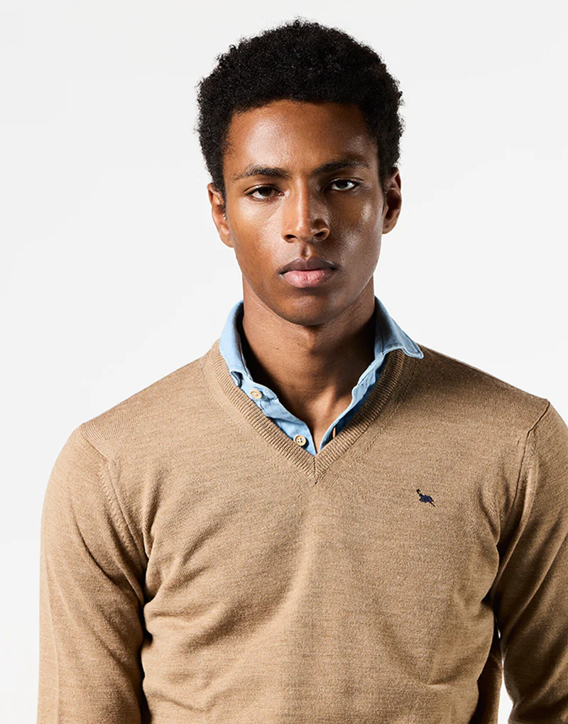 Jersey beige merino pico - Imagen 4