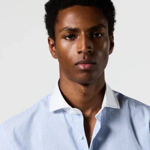 Camisa rayas  azul cuello blanco