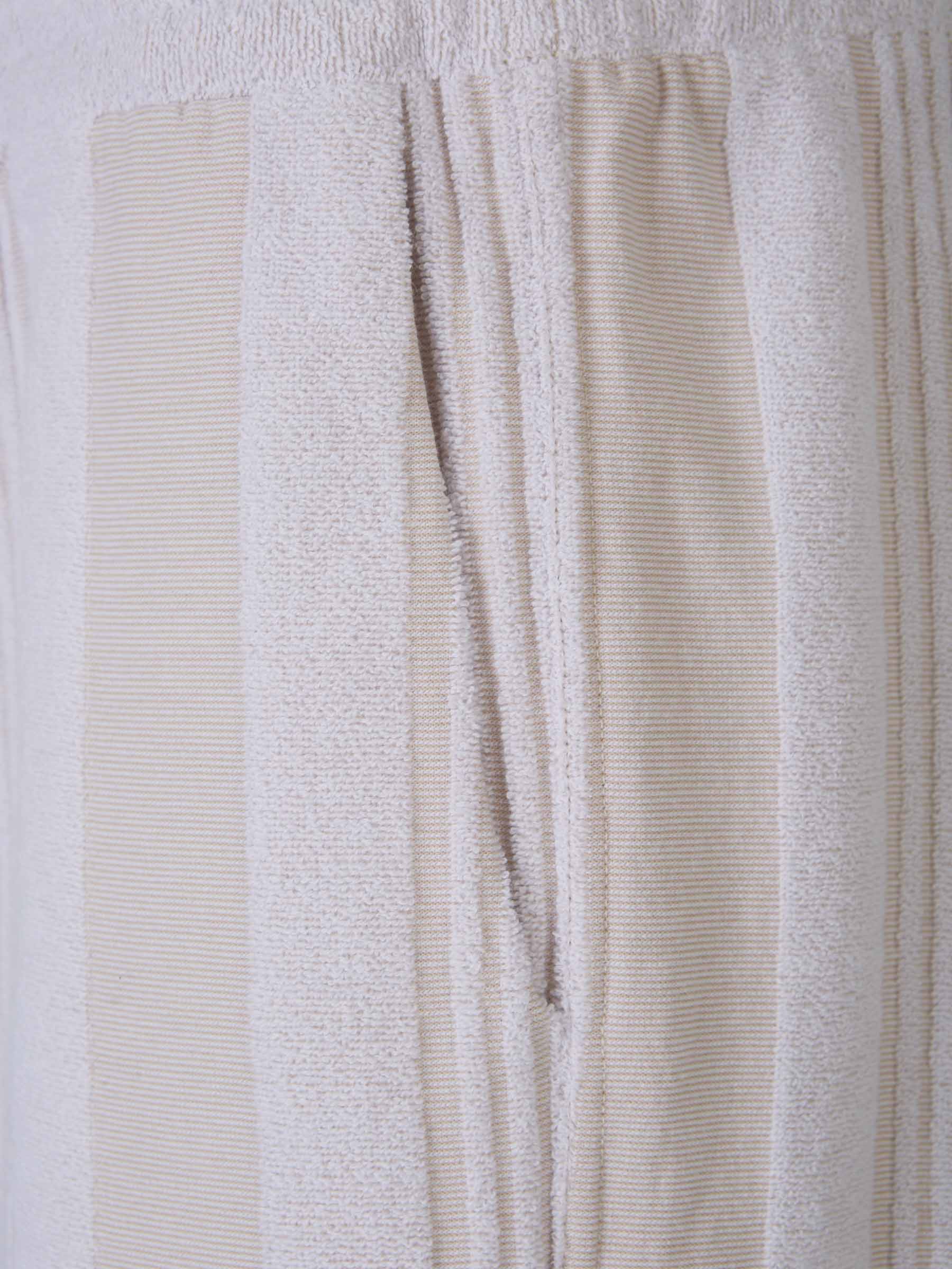 Bermudas Texturizadas Motivo Rayas - Imagen 4