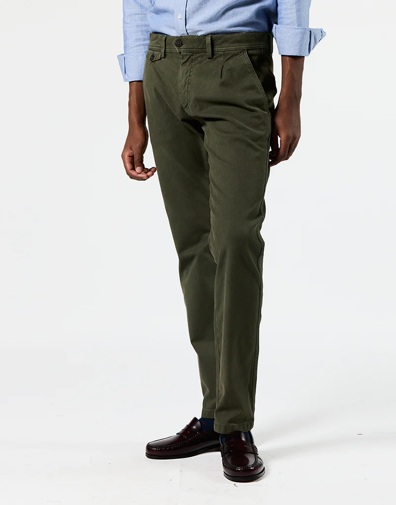 Pantalón sport estructura una pinza verde - Imagen 5