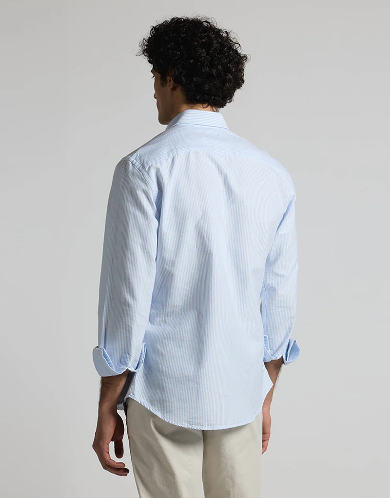Camisa oxford rayas azules button down - Imagen 4