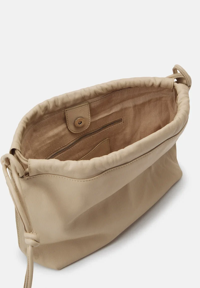 BOLSO PIEL GIANA - SOFT BEIGE - Imagen 3
