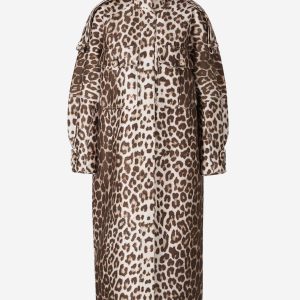 Abrigo Illustration Pocket