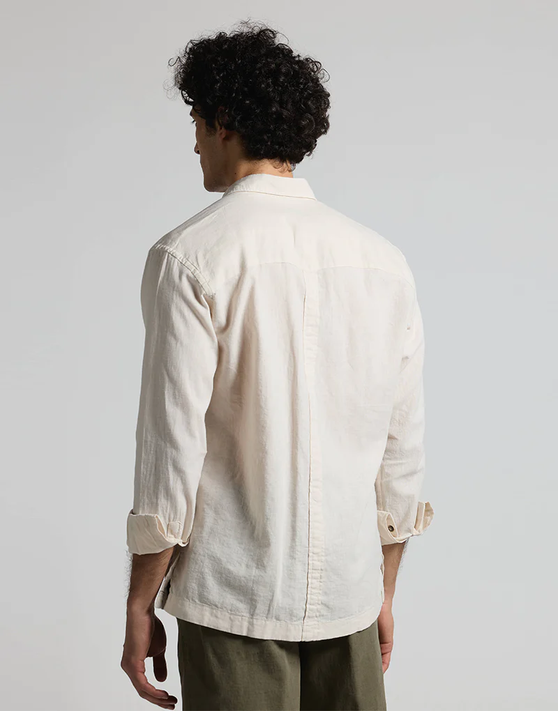 Camisa casual 4 bolsillos beige - Imagen 5