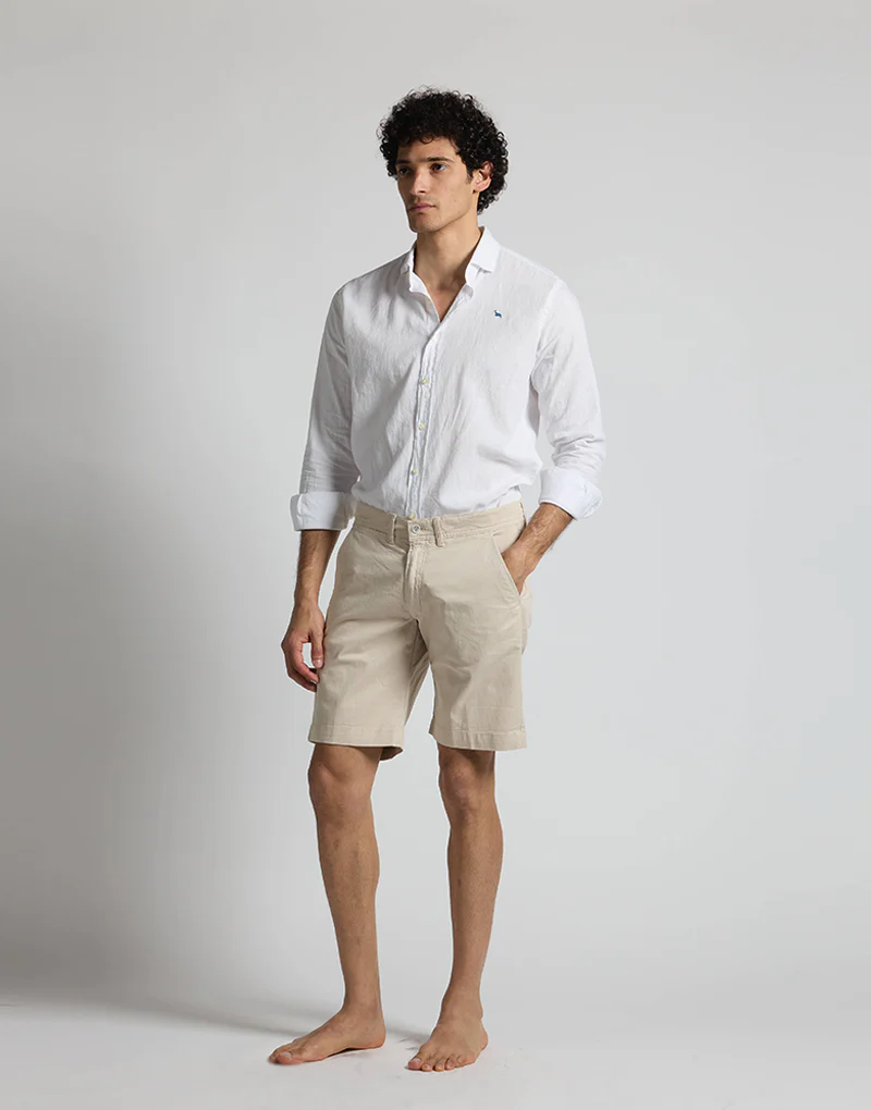 Bermudas lago beige.