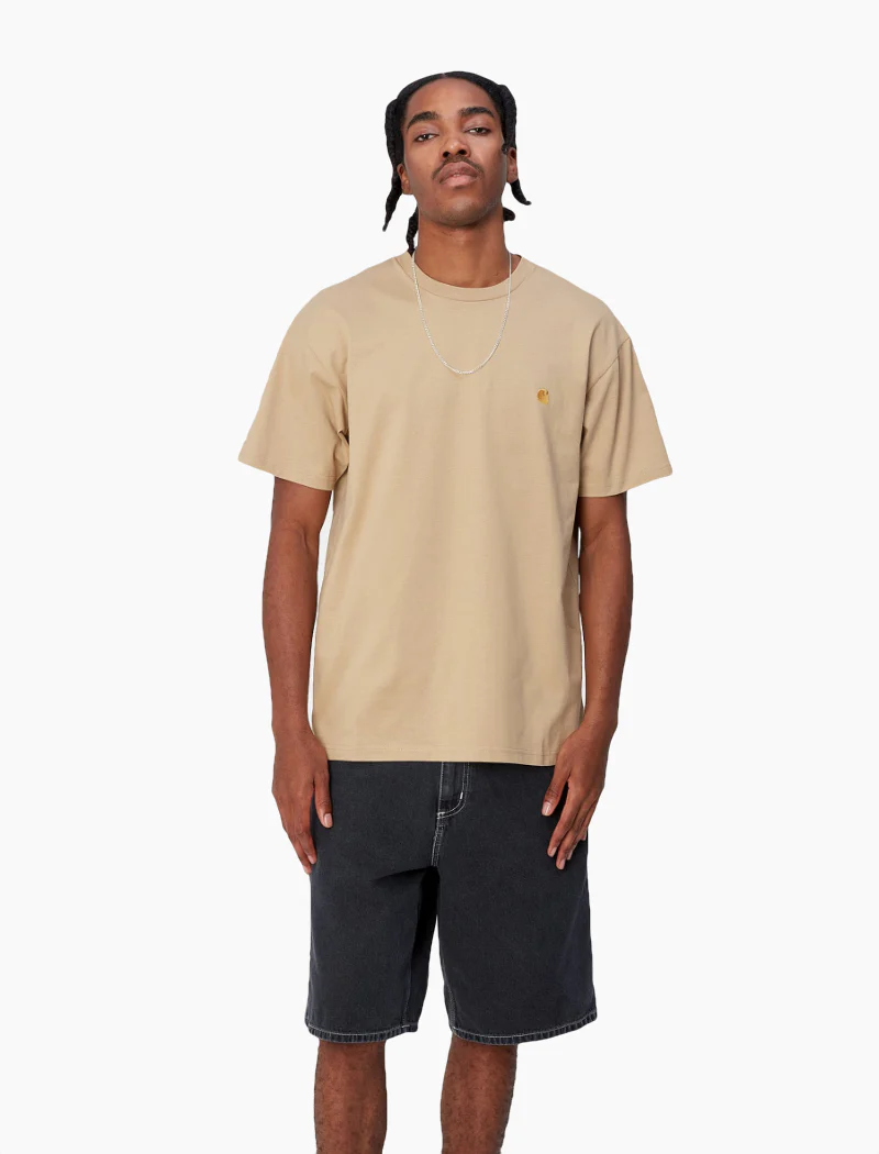 Camiseta S/S Chase - SABLE / GOLD