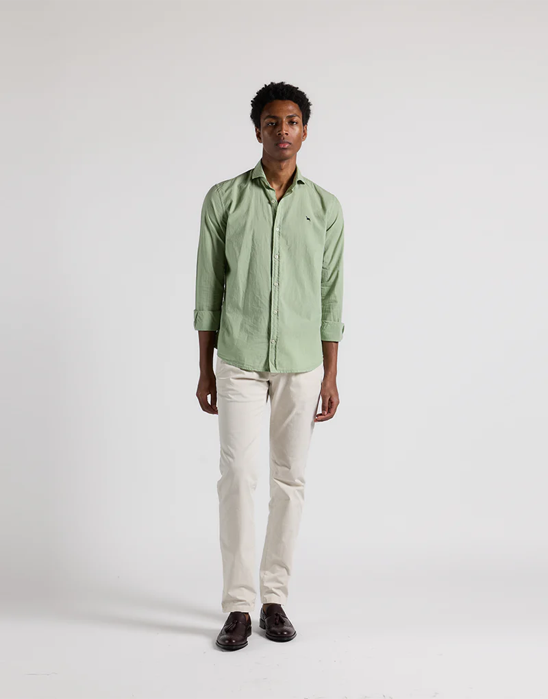 Camisa lavada popelin verde - Imagen 4