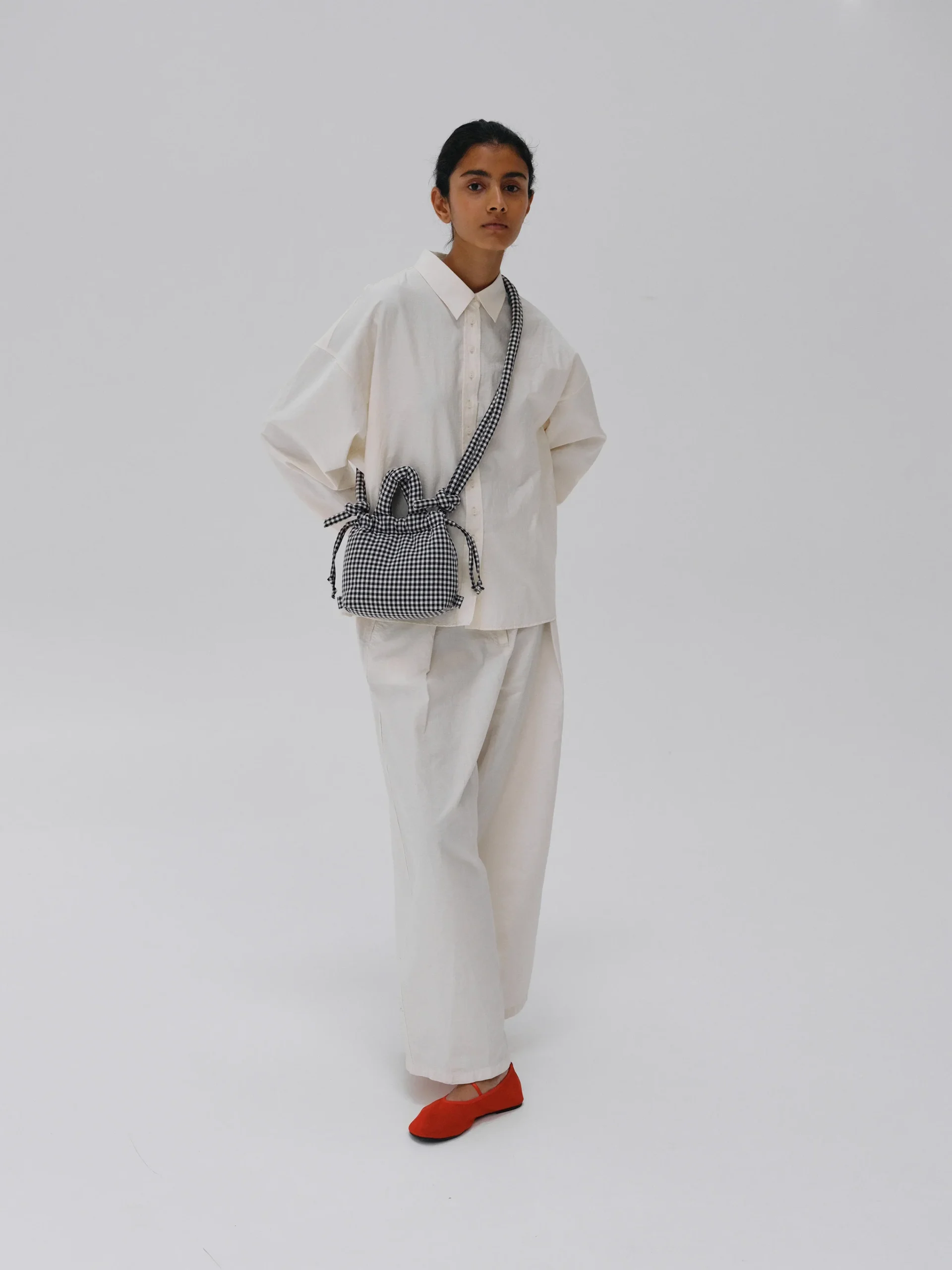 Micro Ona soft bag - vichy black (limited) - Imagen 4