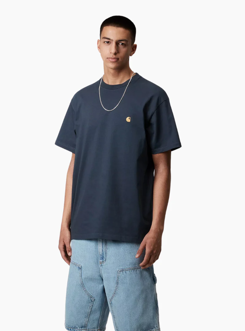 Camiseta S/S Chase - dusky blue / gold