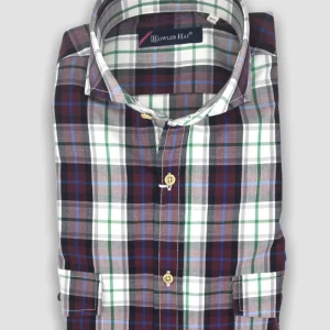 Camisa cuadros burdeos dos bolsillos.