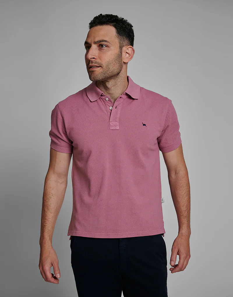 Polo piqué lavado grosella