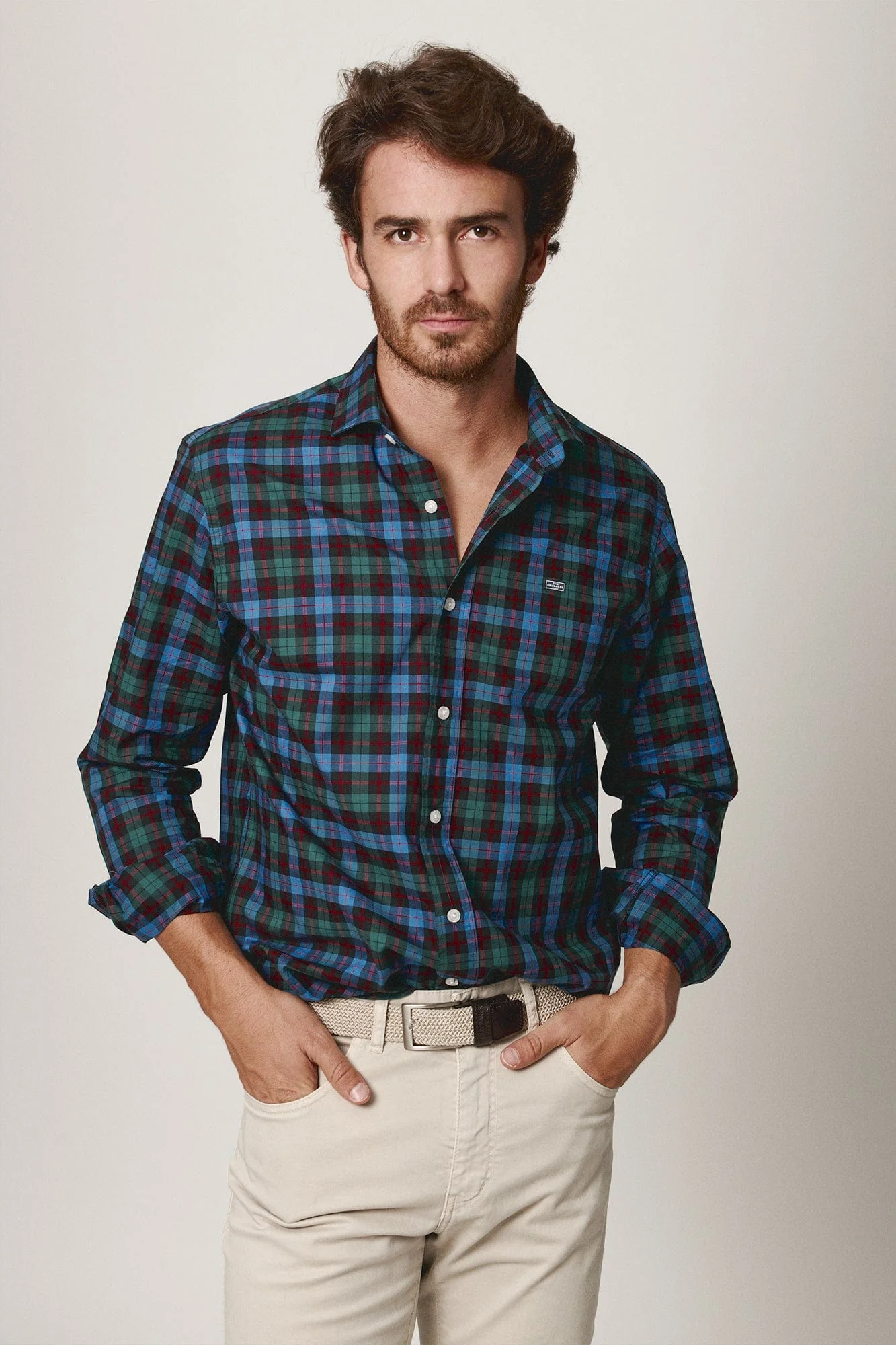 The Scot Cuadro Rojo y Verde Fondo Azul - Imagen 4