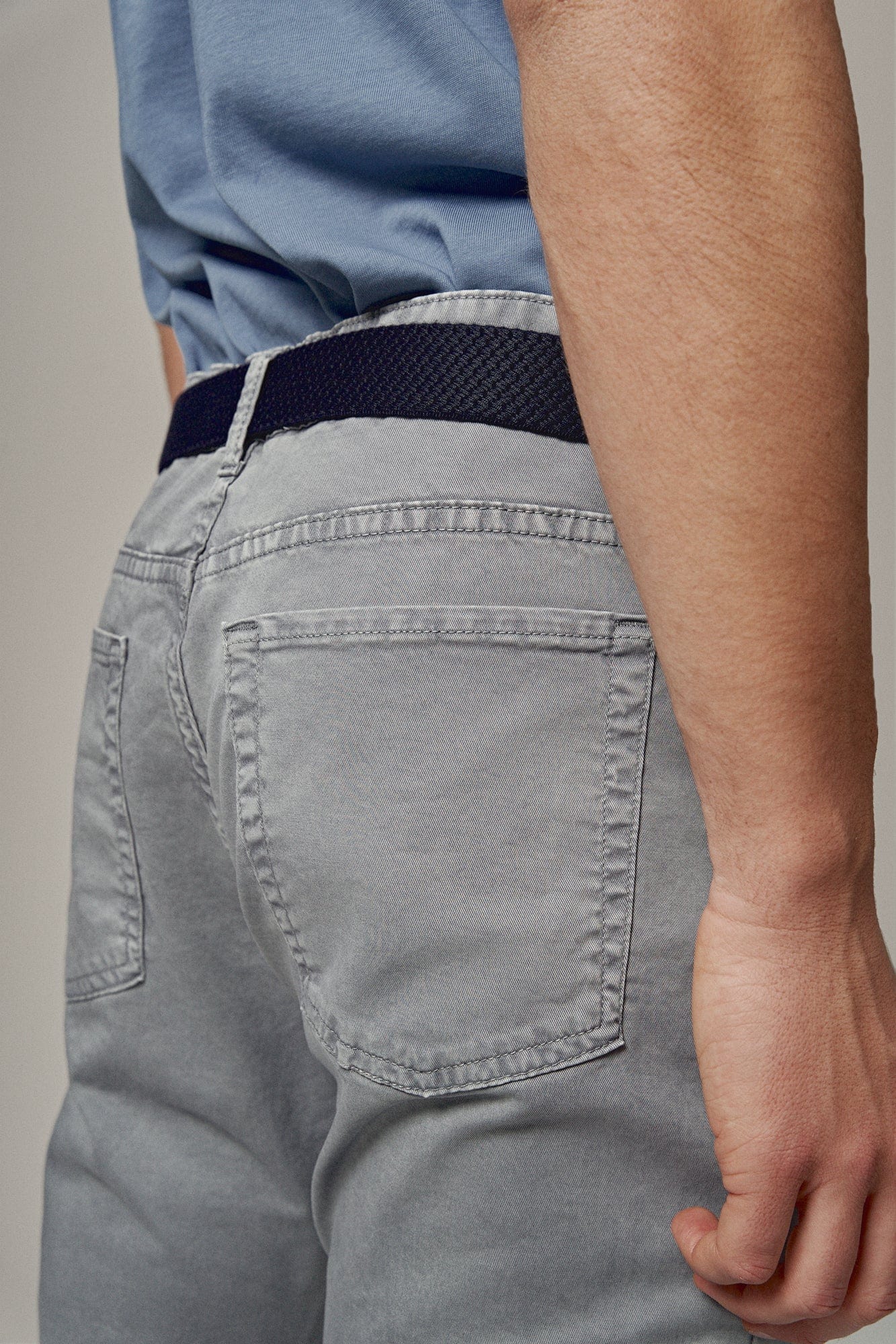 The 5 Pocket Gris Huesca - Imagen 4